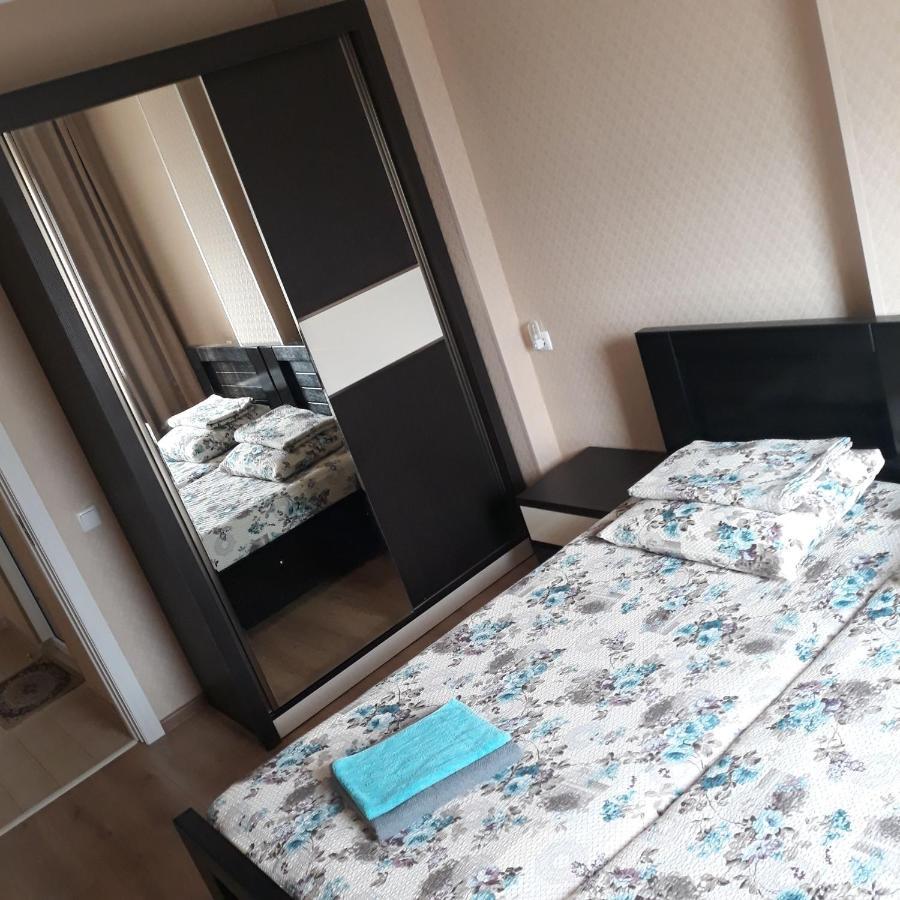 Grigol'S Apartament Тбілісі Екстер'єр фото