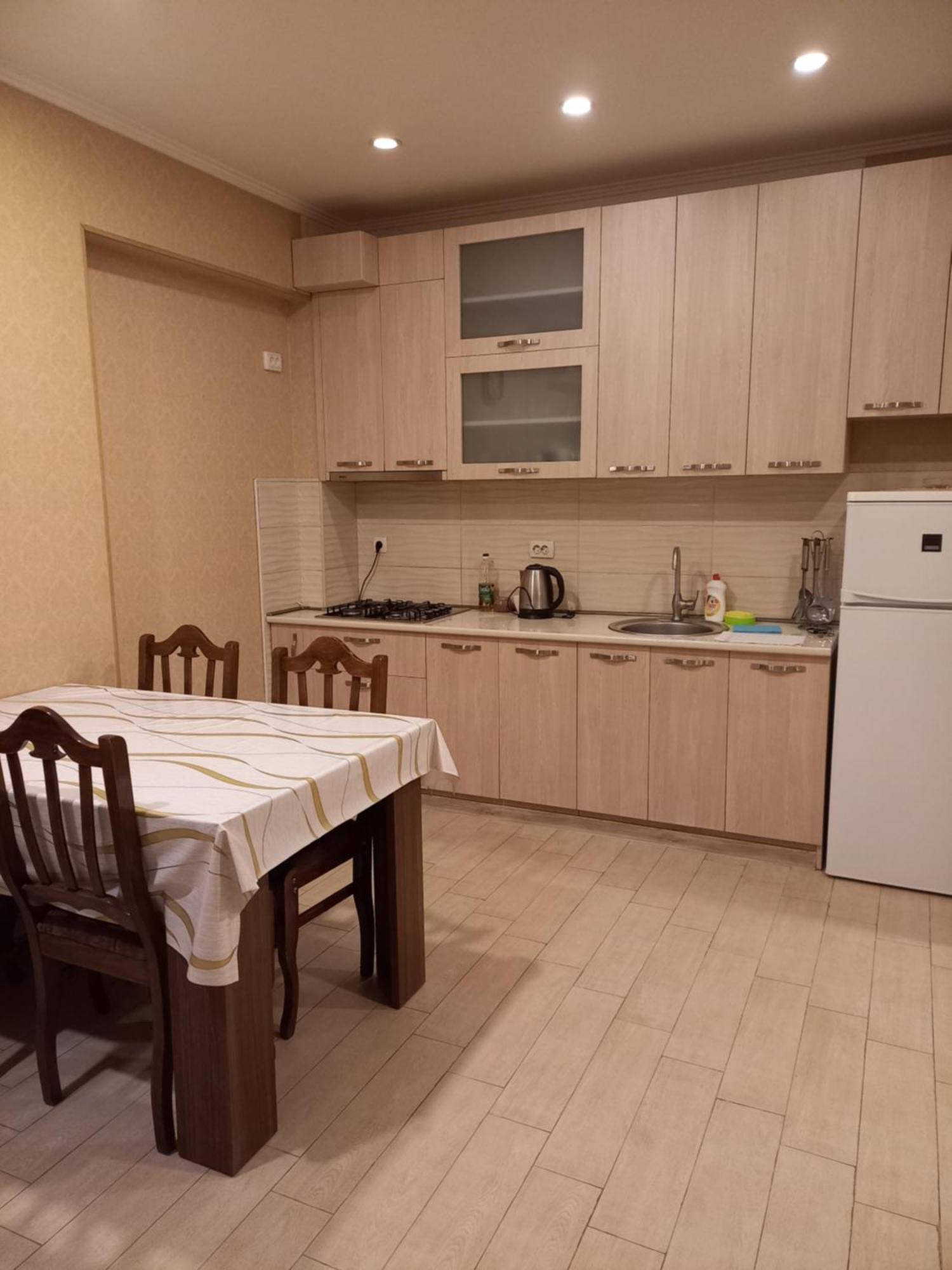 Grigol'S Apartament Тбілісі Екстер'єр фото