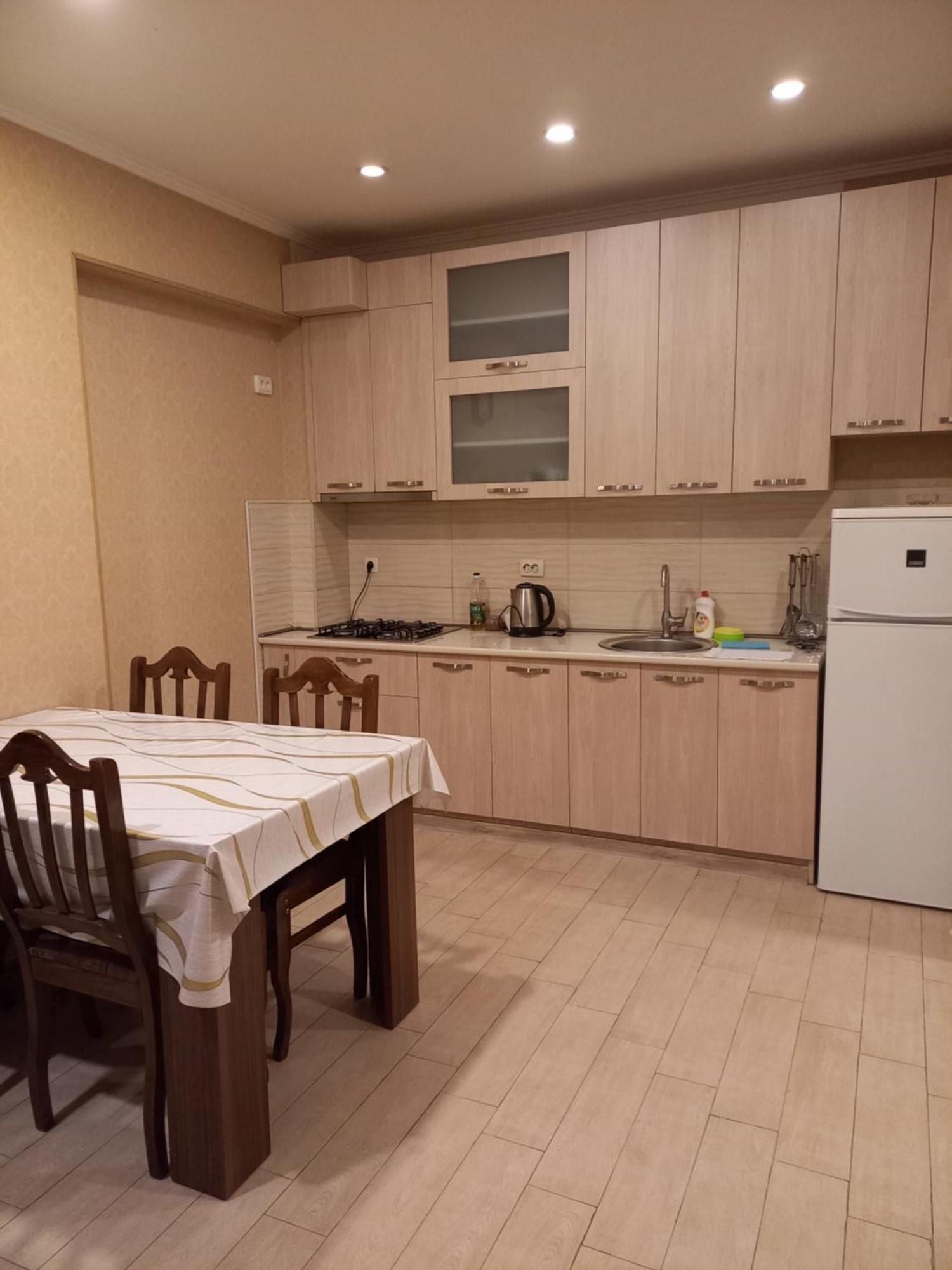 Grigol'S Apartament Тбілісі Екстер'єр фото